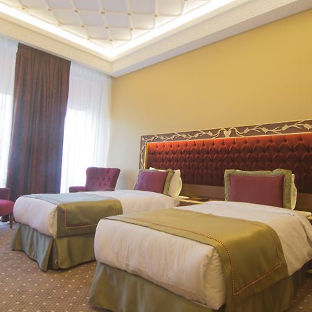 Mb Deluxe Hotel Istambul Exterior foto