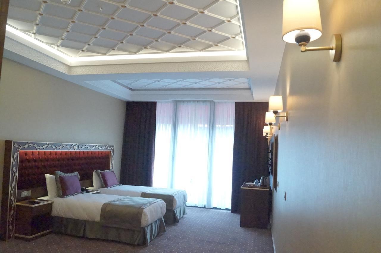 Mb Deluxe Hotel Istambul Exterior foto