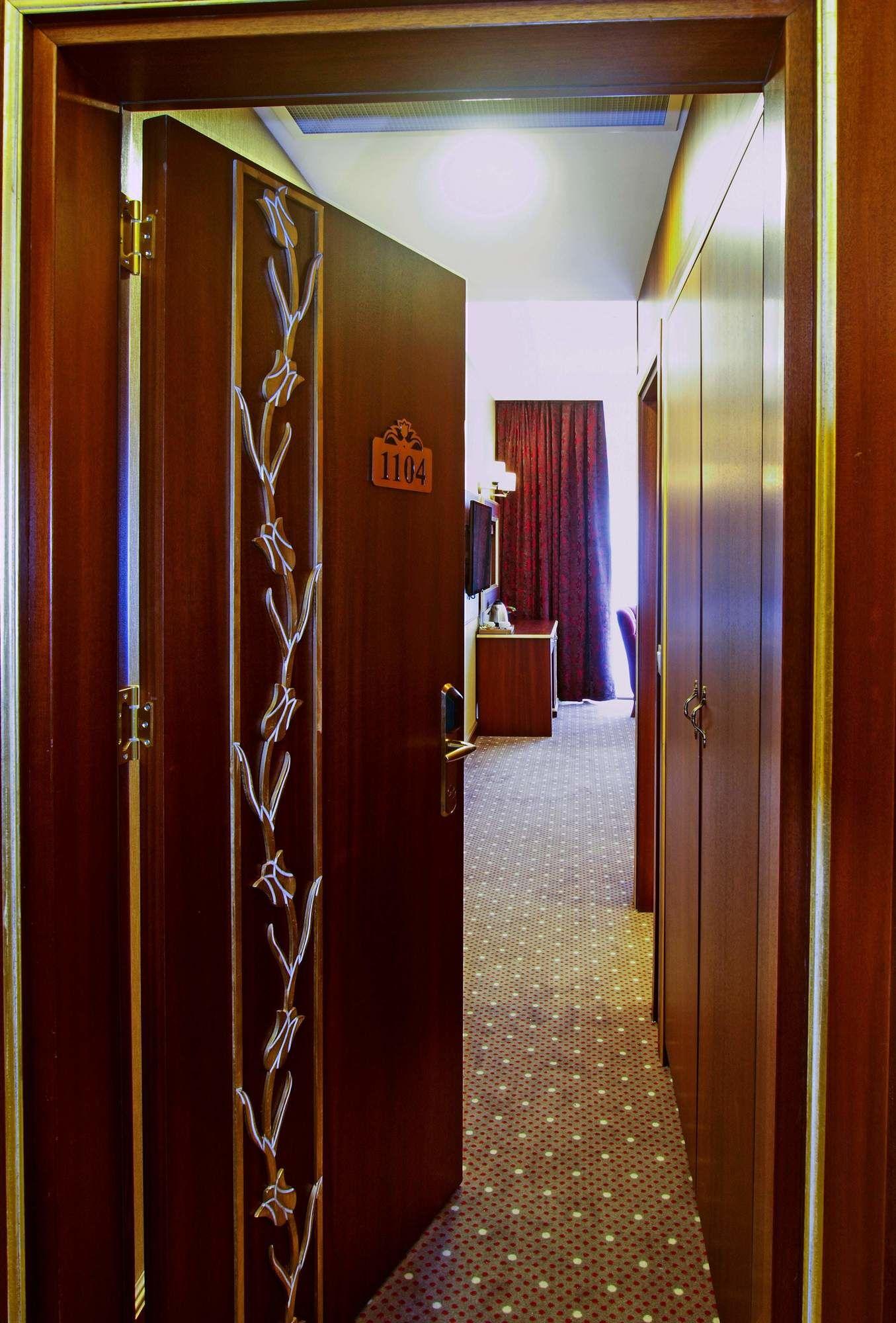 Mb Deluxe Hotel Istambul Exterior foto