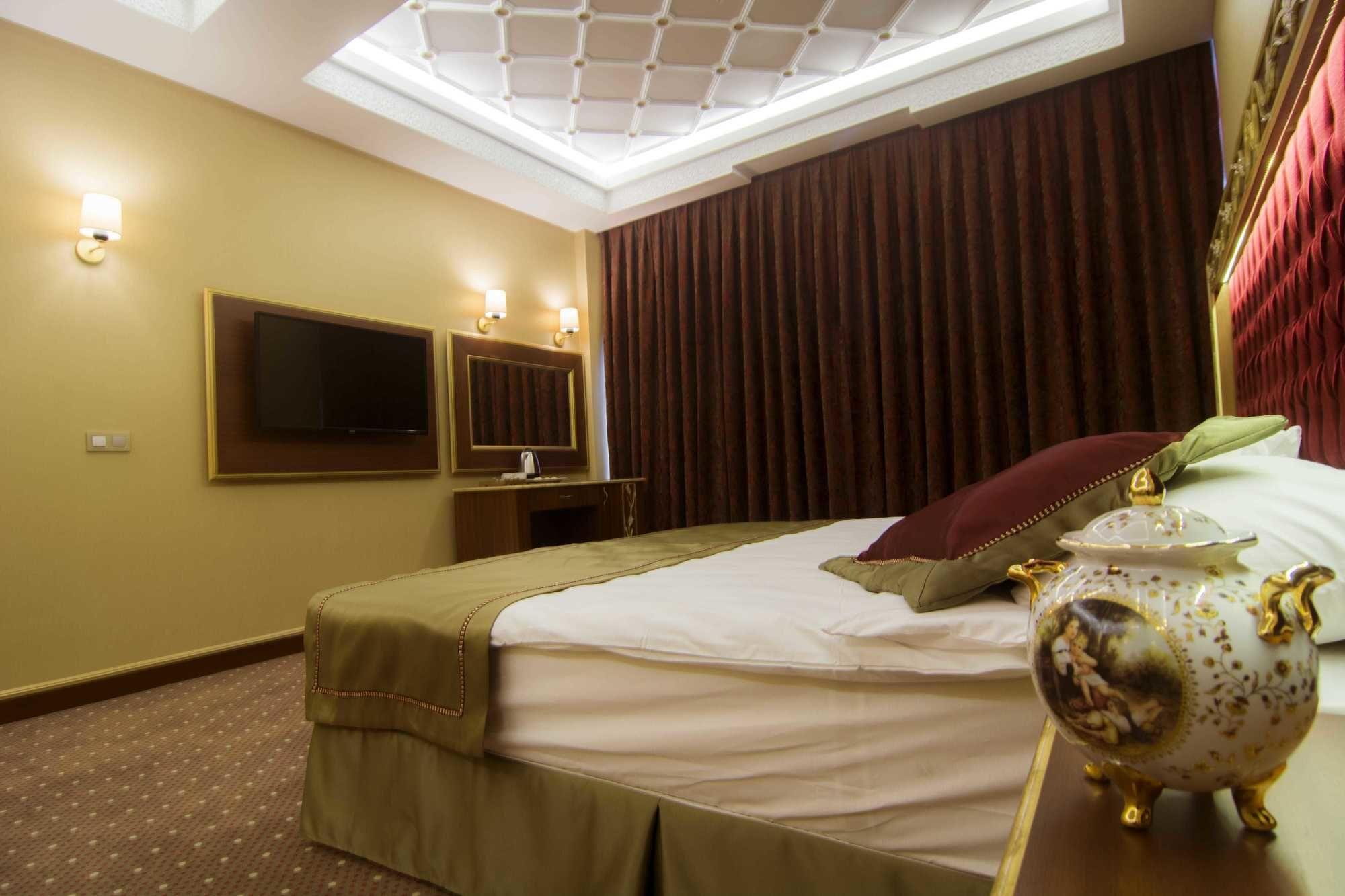 Mb Deluxe Hotel Istambul Exterior foto